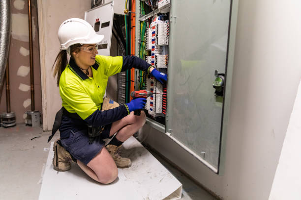 Best Electrical Outlet Repair  in Aurora, MO