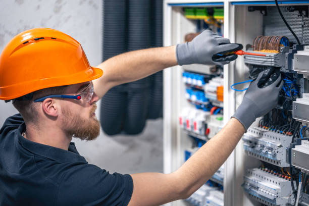 Best Emergency Electrical Repair  in Aurora, MO